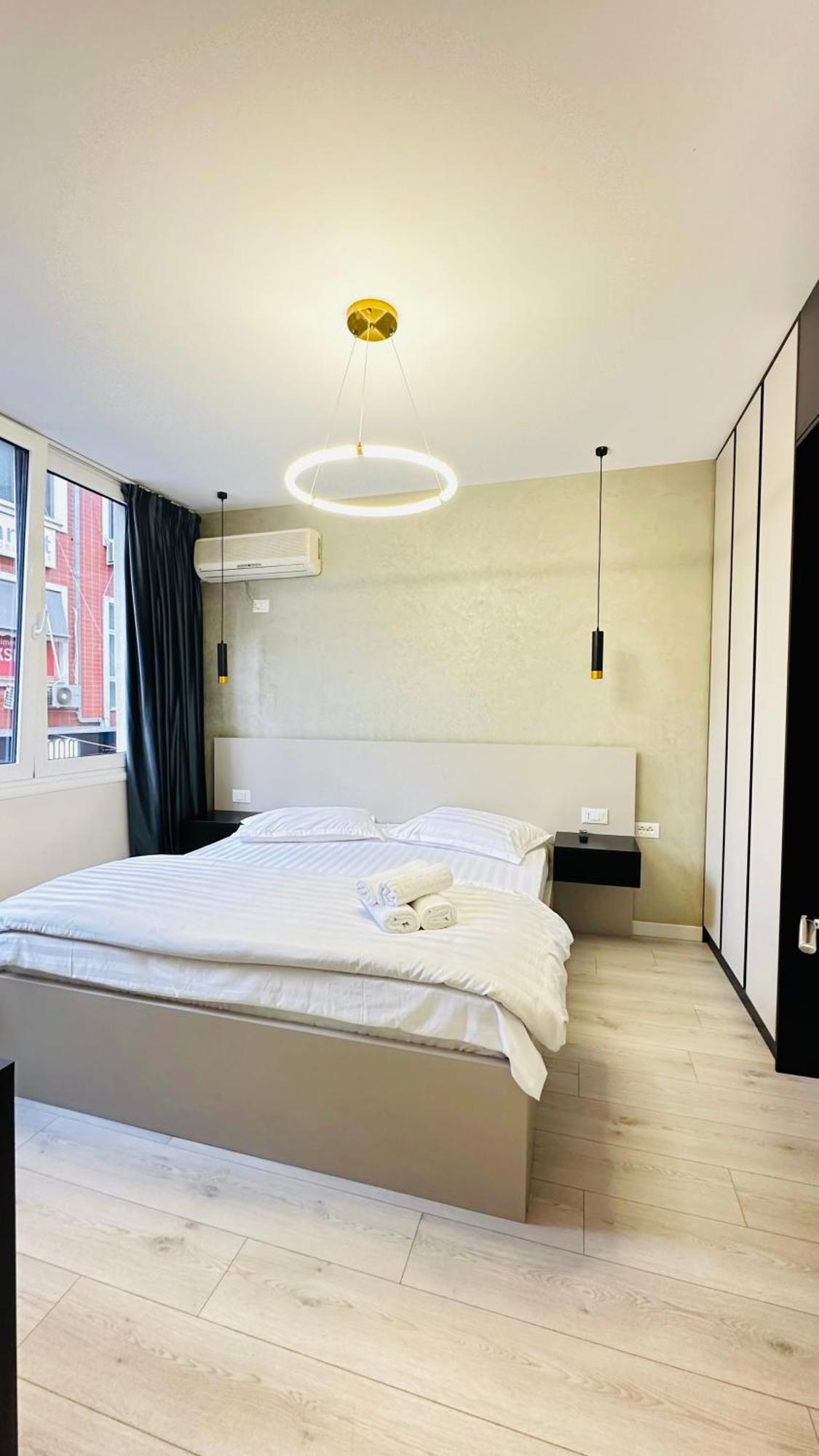 Luxurious Central Stay - Self Check-In تيرانا المظهر الخارجي الصورة