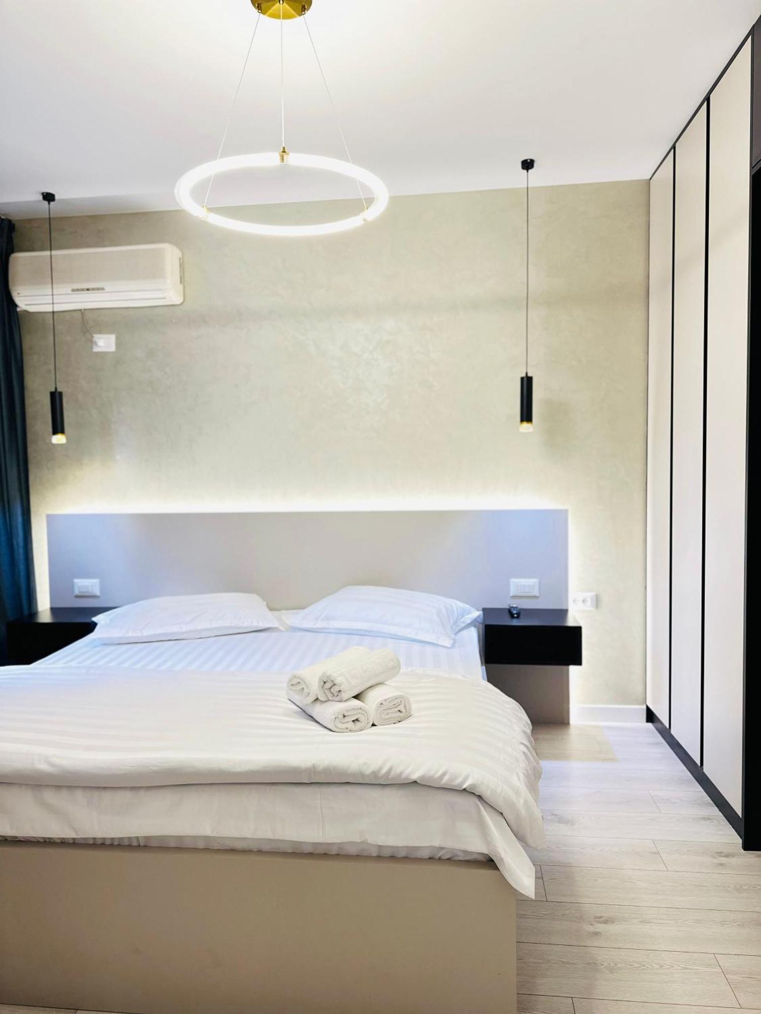 Luxurious Central Stay - Self Check-In تيرانا المظهر الخارجي الصورة